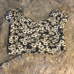 Floral scoop next crop top